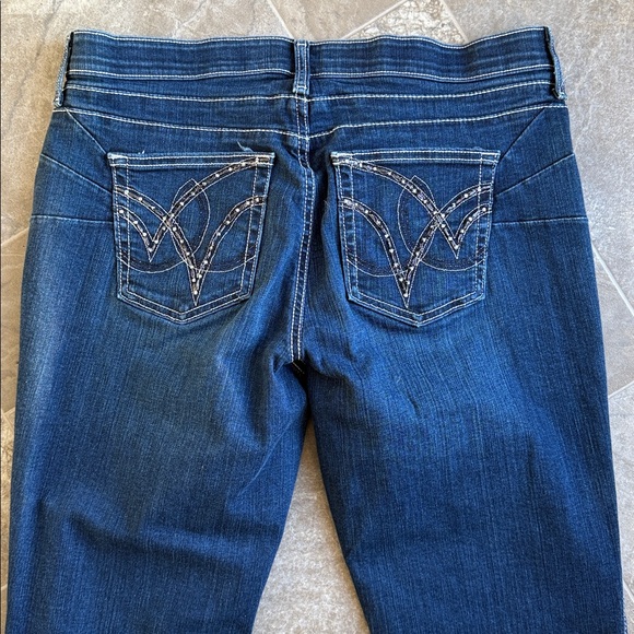 Cute baby wrangler Boot cut 13/14 X 34 western Blue dark wash Jeans like new - Picture 8 of 14
